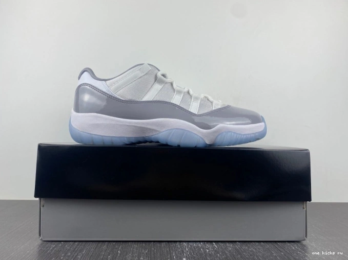 Rep Onekick 11 Cement AV2187-140 Air Grey Jordan Low 0812